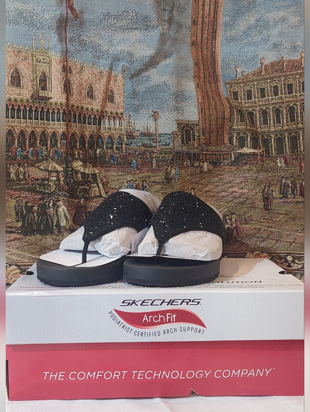 Skechers Black Glitter Arch Fit Thong Sandals for Women